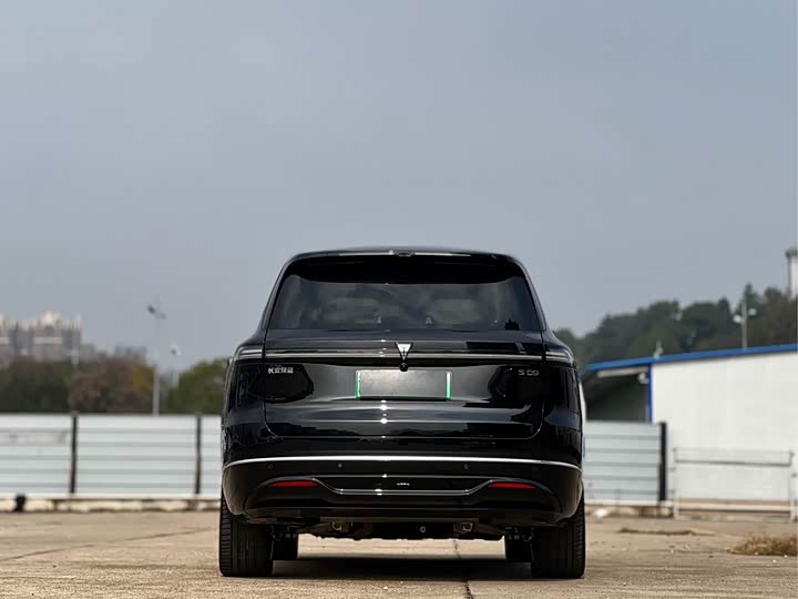 Changan Deepal S09 2025 2025款 四驱Ultra+ 高定版