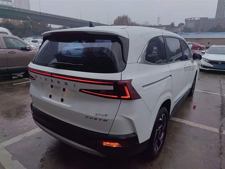 Hyundai Custo 2022 2022款 270TGDi 智爱旗舰版 TOP