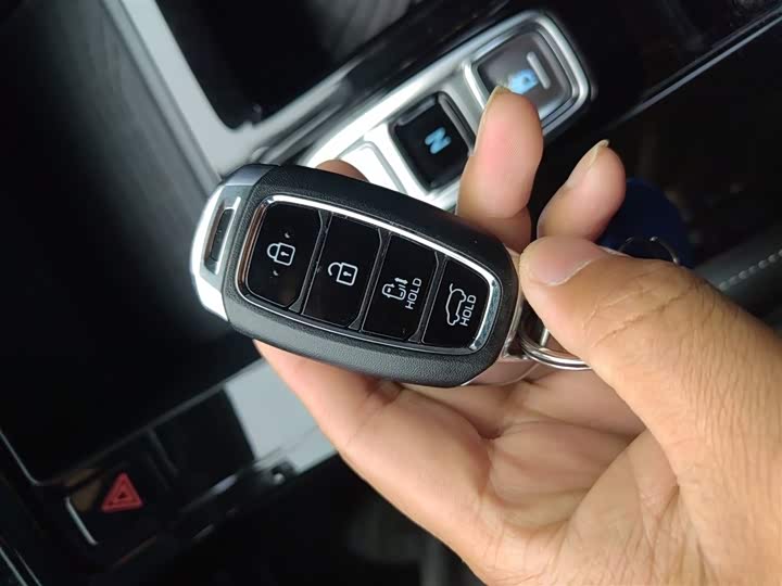 Hyundai Custo 2022 2022款 270TGDi 智爱旗舰版 TOP