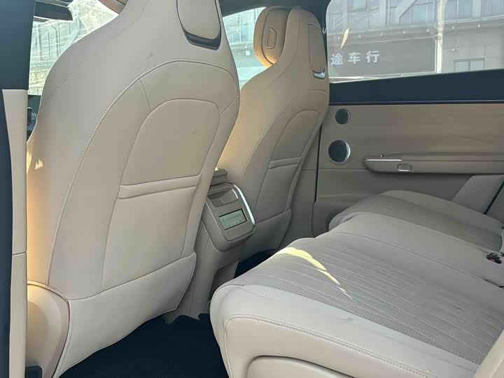 Exeed Sterra ET 2024 2024款 增程 240 Ultra四驱