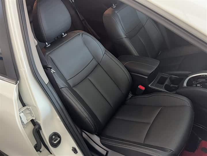 Nissan X-Trail 2023 2023款 经典 2.0L 两驱智联舒享版