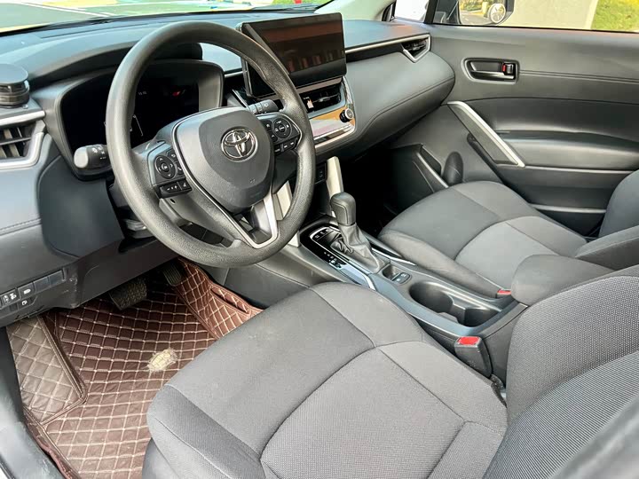 Toyota Frontlander 2024 2024款 2.0L 智能电混双擎 领先版