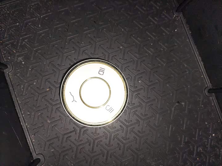 Hozon U 2023 2023款 哪吒U-Ⅱ 400 U秀版 磷酸铁锂