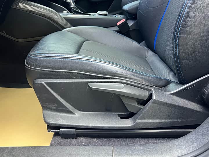 Audi Q2L e-tron 2019 2019款 Q2L e-tron 纯电智享型