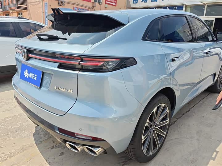 Changan UNI-K 2021 2021款 2.0T 尊贵型