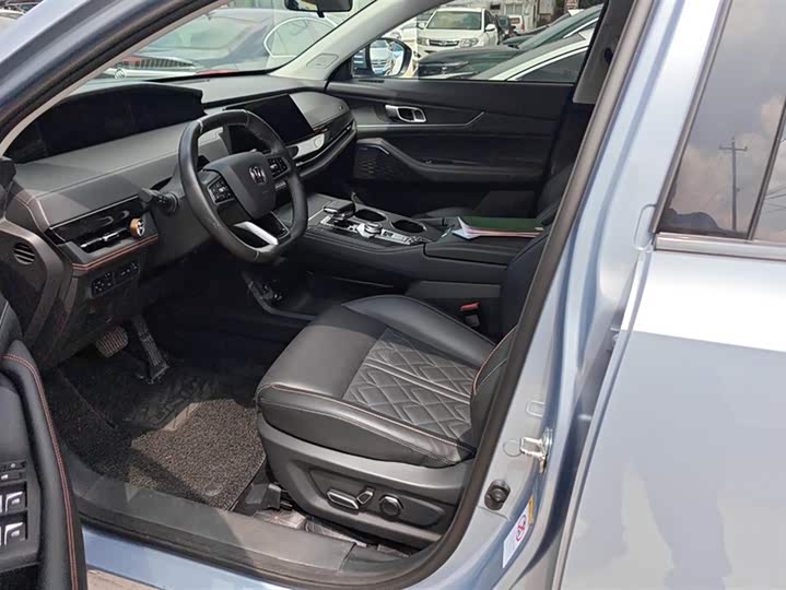 Changan UNI-K 2021 2021款 2.0T 尊贵型