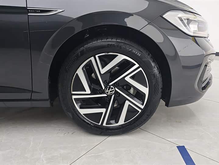 Volkswagen Sagitar L 2024 2024款 300TSI DSG超越版