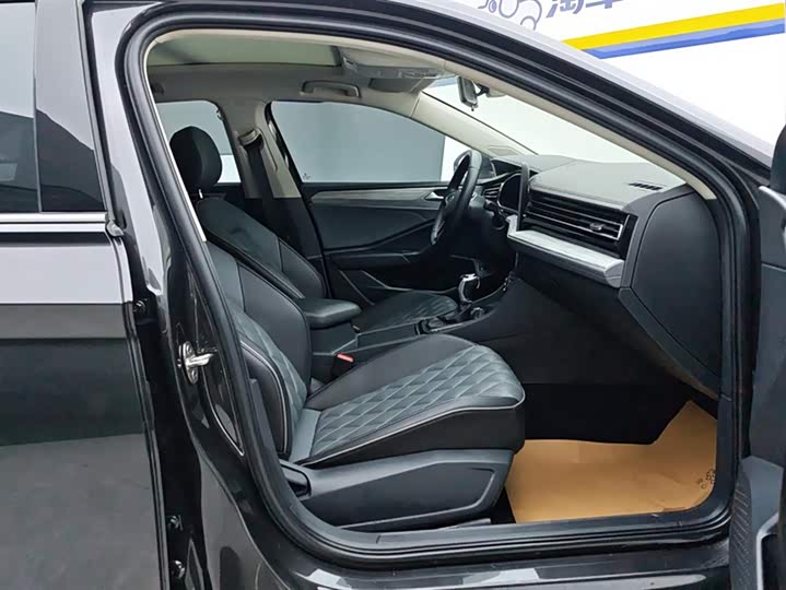 Volkswagen Sagitar L 2024 2024款 300TSI DSG超越版