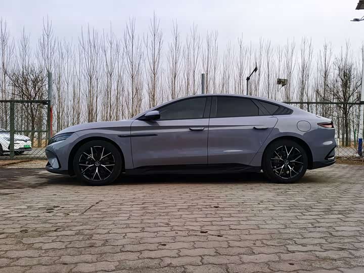BYD Han 2025 2025款 DM-i 125KM尊荣型