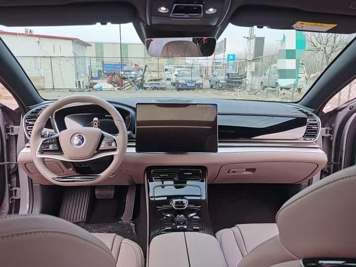 BYD Han 2025 2025款 DM-i 125KM尊荣型