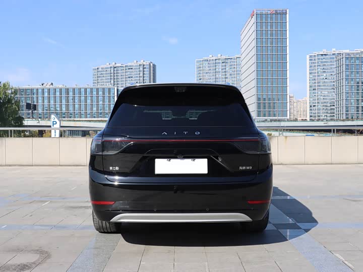 Aito M9 2025 2025款 增程 Ultra版 52kWh 5座版