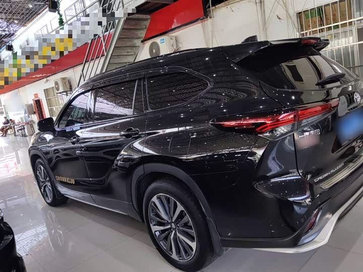 Toyota Crown Kluger 2024 2024款 2.5L HEV四驱尊贵版