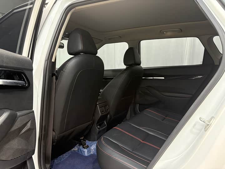 Kia KX3 2021 2021款 1.5L CVT焕新版