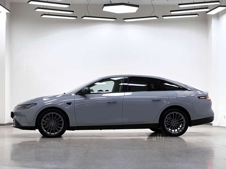 Leapmotor C01 2024 2024款 增程 316尊享版