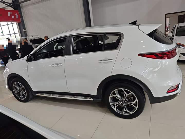 Kia KX5 2019 2019款 2.0L 自动两驱时尚版