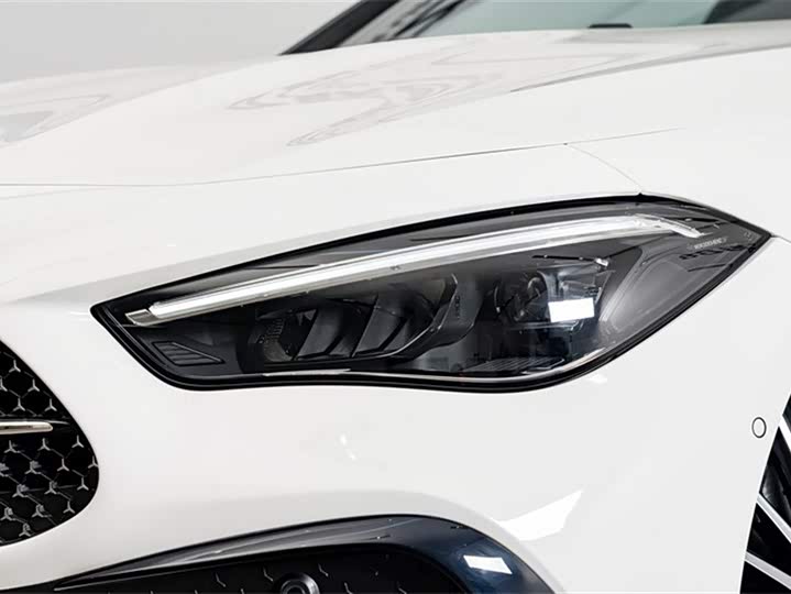 Mercedes-Benz CLE-Class 2024 2024款 CLE 260 轿跑车