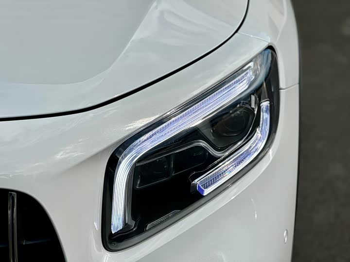 Mercedes-Benz GLB-Class AMG 2023 2023款 AMG GLB 35 4MATIC