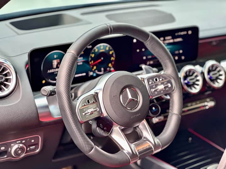 Mercedes-Benz GLB-Class AMG 2023 2023款 AMG GLB 35 4MATIC