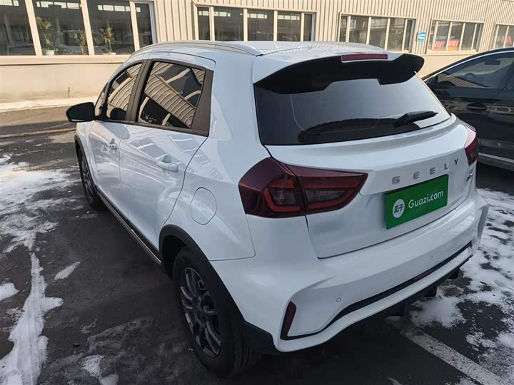 Geely Vision X3 2021 2021款 PRO 1.5L CVT尊贵型