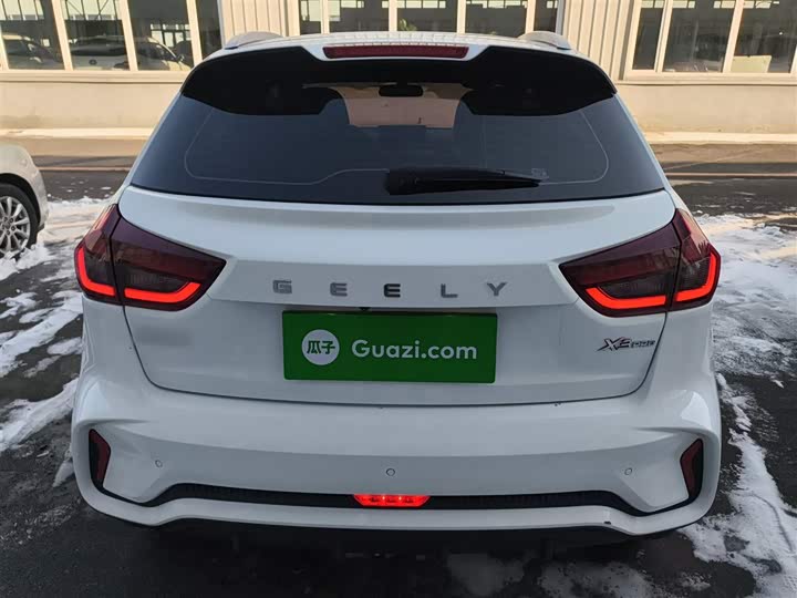 Geely Vision X3 2021 2021款 PRO 1.5L CVT尊贵型