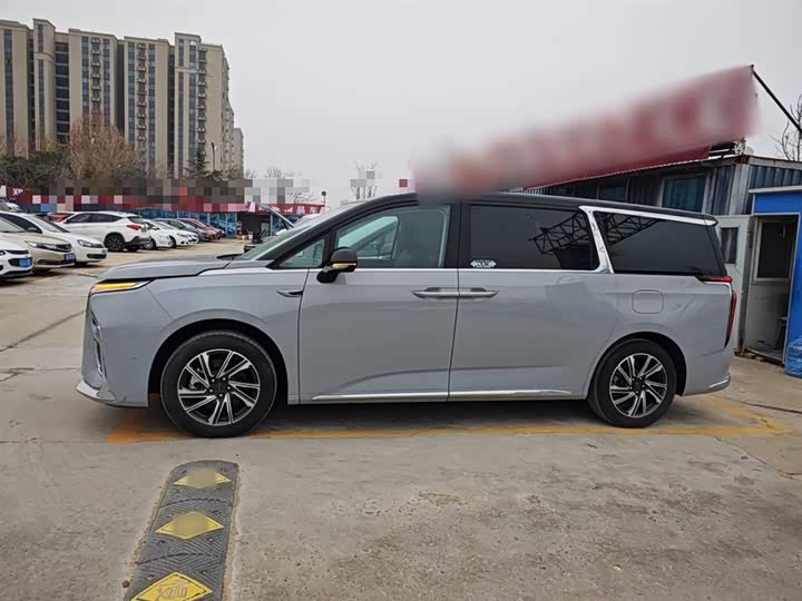 Maxus G90 2022 2022款 2.0T 星际旗舰版