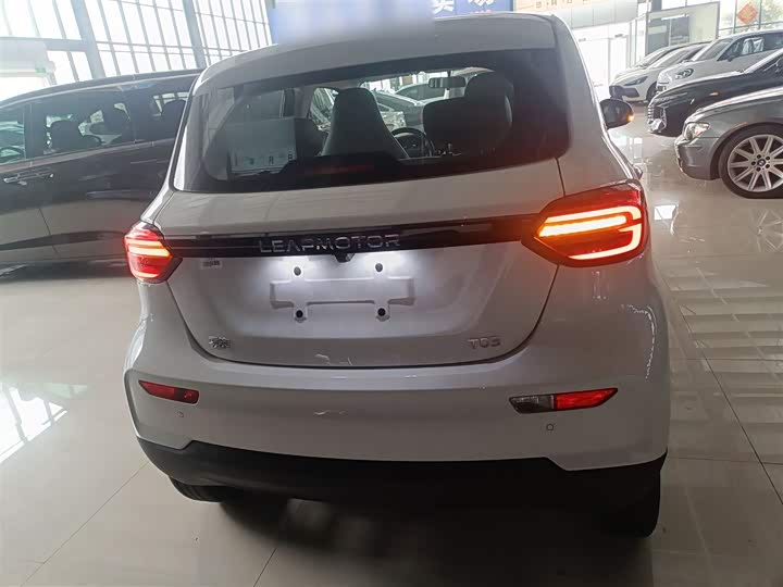 Leapmotor T03 2025 2025款 310舒享版
