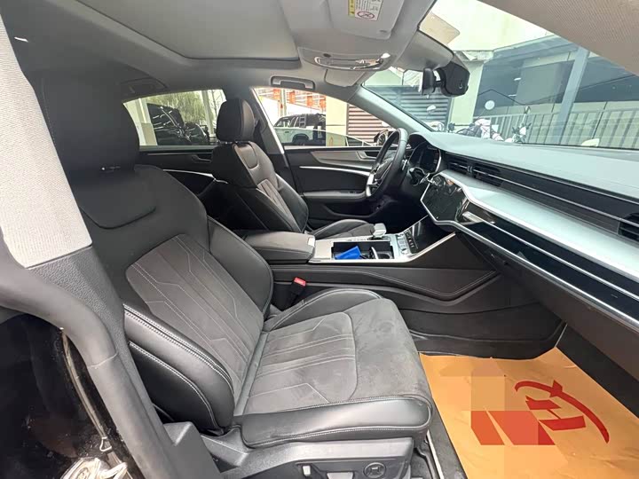 Audi A7L 2025 2025款 45 TFSI 豪华型