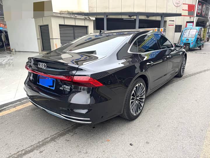 Audi A7L 2025 2025款 45 TFSI 豪华型