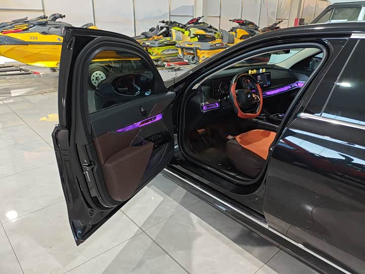 BMW 7 Series 2023 2023款 735Li 豪华套装