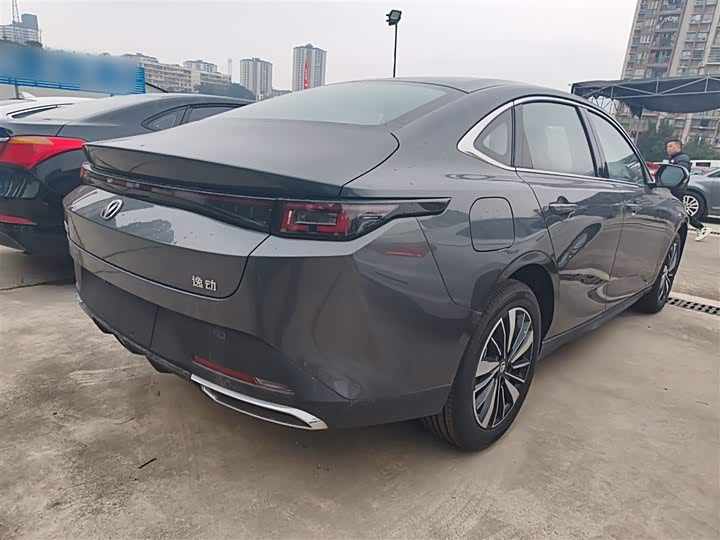 Changan Eado EV 2025 2025款 智慧新蓝鲸 145KM 战舰版