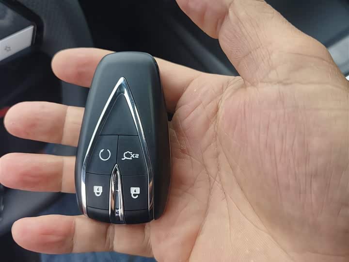 Changan Eado EV 2025 2025款 智慧新蓝鲸 145KM 战舰版