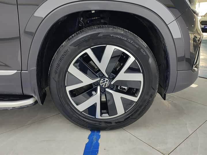 Volkswagen Tayron 2024 2024款 300TSI 两驱豪华Plus进阶版