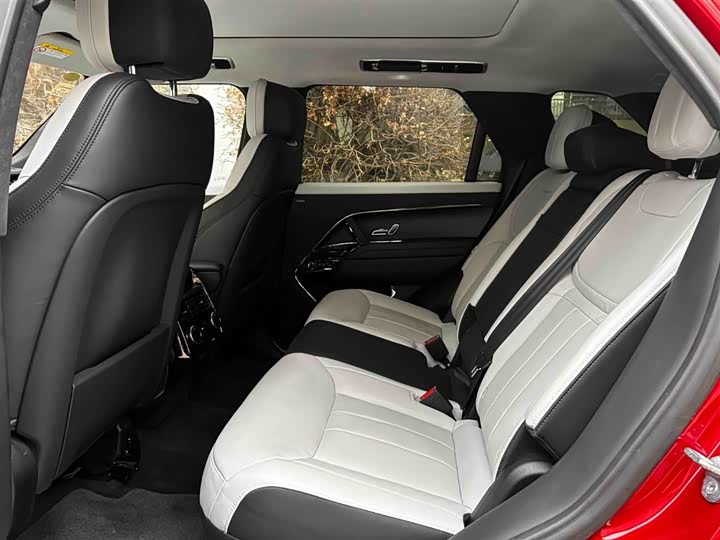 Land Rover Range Rover Sport Hybrid 2023 2023款 P510e 插电式电动混合版 首发版