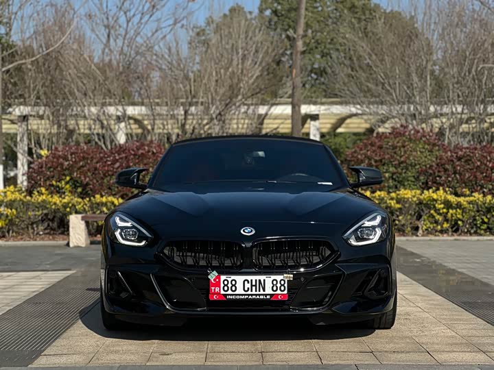 BMW Z4 2023 2023款 sDrive 25i M运动曜夜套装