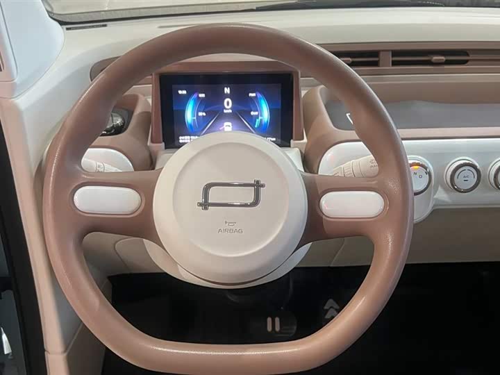 Bestune Pony 2026 2026款 222km 闪耀马