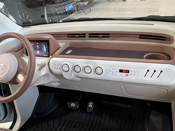 Bestune Pony 2026 2026款 222km 闪耀马