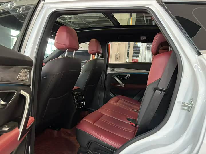 Jetour X70 Pro 2023 2023款 1.6T DCT悦享MAX 5座