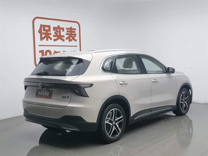 MG Motor ES5 2025 2025款 525max 后驱智驾版