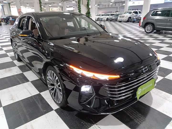 Bestune B70 2024 2024款 龙腾版 1.5T 领创型