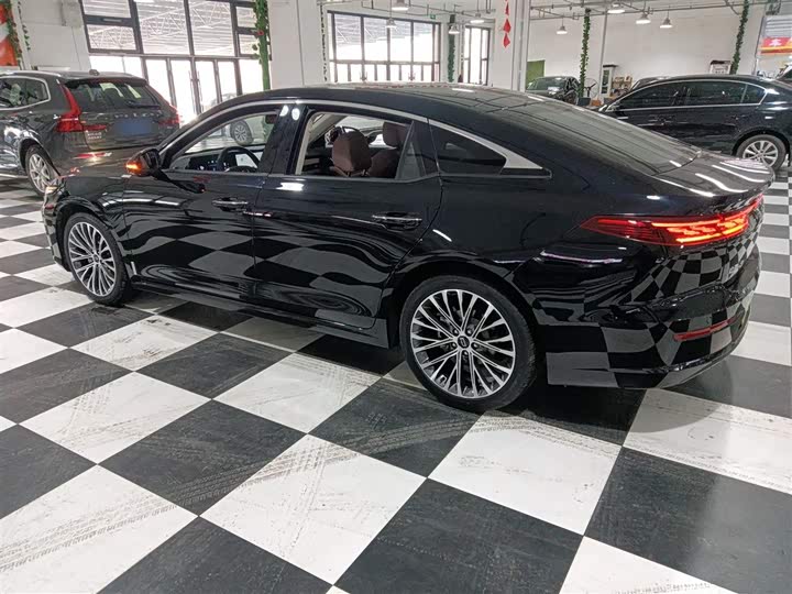 Bestune B70 2024 2024款 龙腾版 1.5T 领创型