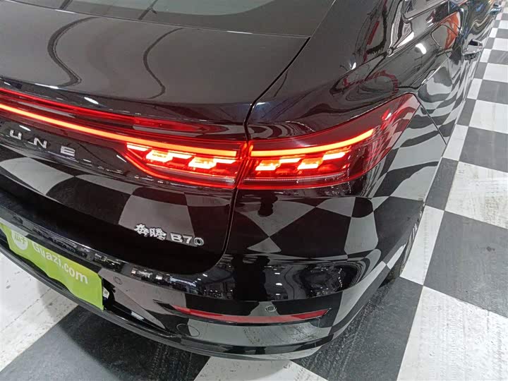 Bestune B70 2024 2024款 龙腾版 1.5T 领创型