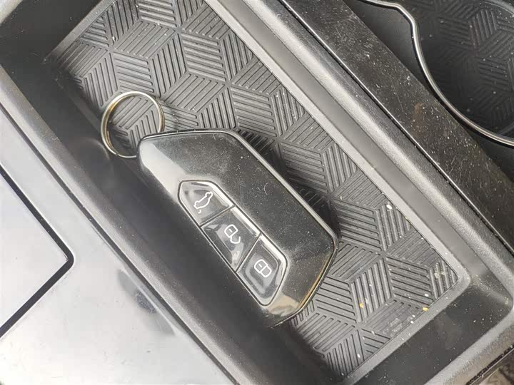 Exeed LX C-DM Hybrid 2022 2022款 1.5TCI-DHT 105KM乘风起版