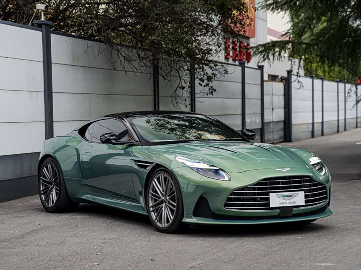 Aston Martin DB12 2025 2025款 4.0T V8 Coupe