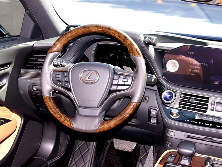 Lexus LS 2021 2021款 500h 卓越版