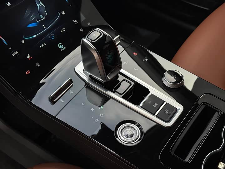 Chery Tiggo 8 Plus 2022 2022款 290TGDI DCT豪享版+