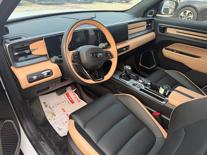 Geely Icon 2023 2023款 1.5TD 巧克力醇臻版