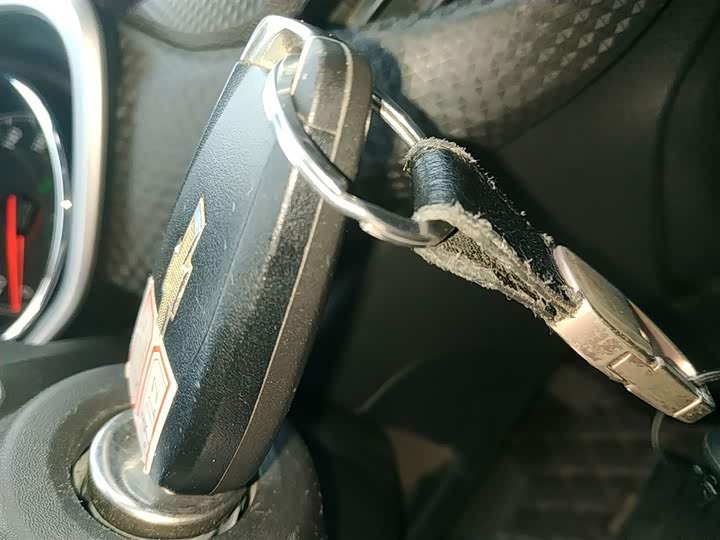 Chevrolet Onix (Cavalier) 2022 2022款 325T 自动欣悦版