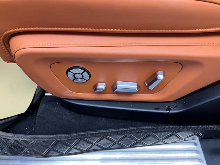 Tank 700 Hybrid 2024 2024款 Hi4-T 极境版