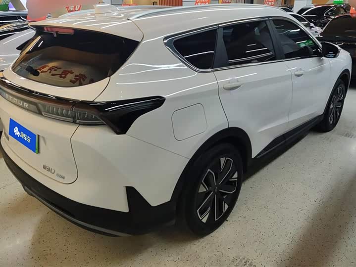 Jetour Shanhai L7 2024 2024款 1.5T 120km ULTRA 7座