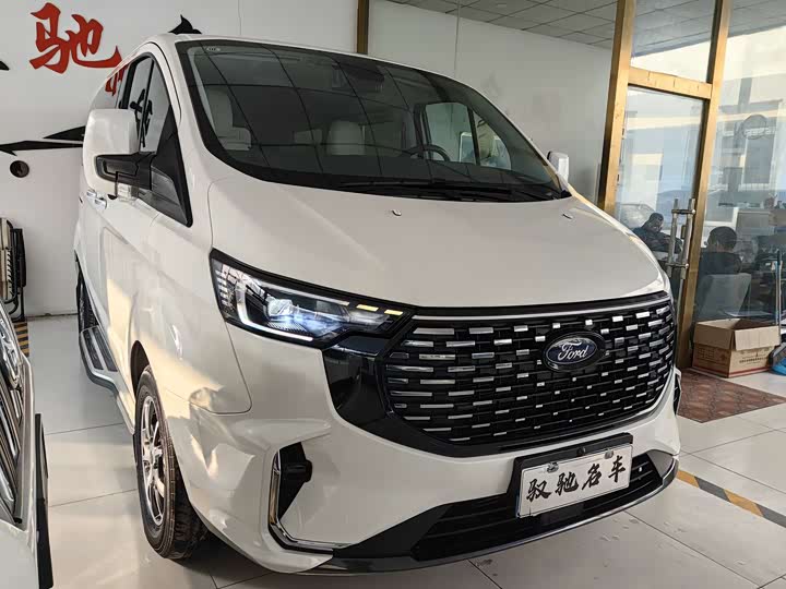 Ford Tourneo 2023 2023款 2.0T 自动致享版